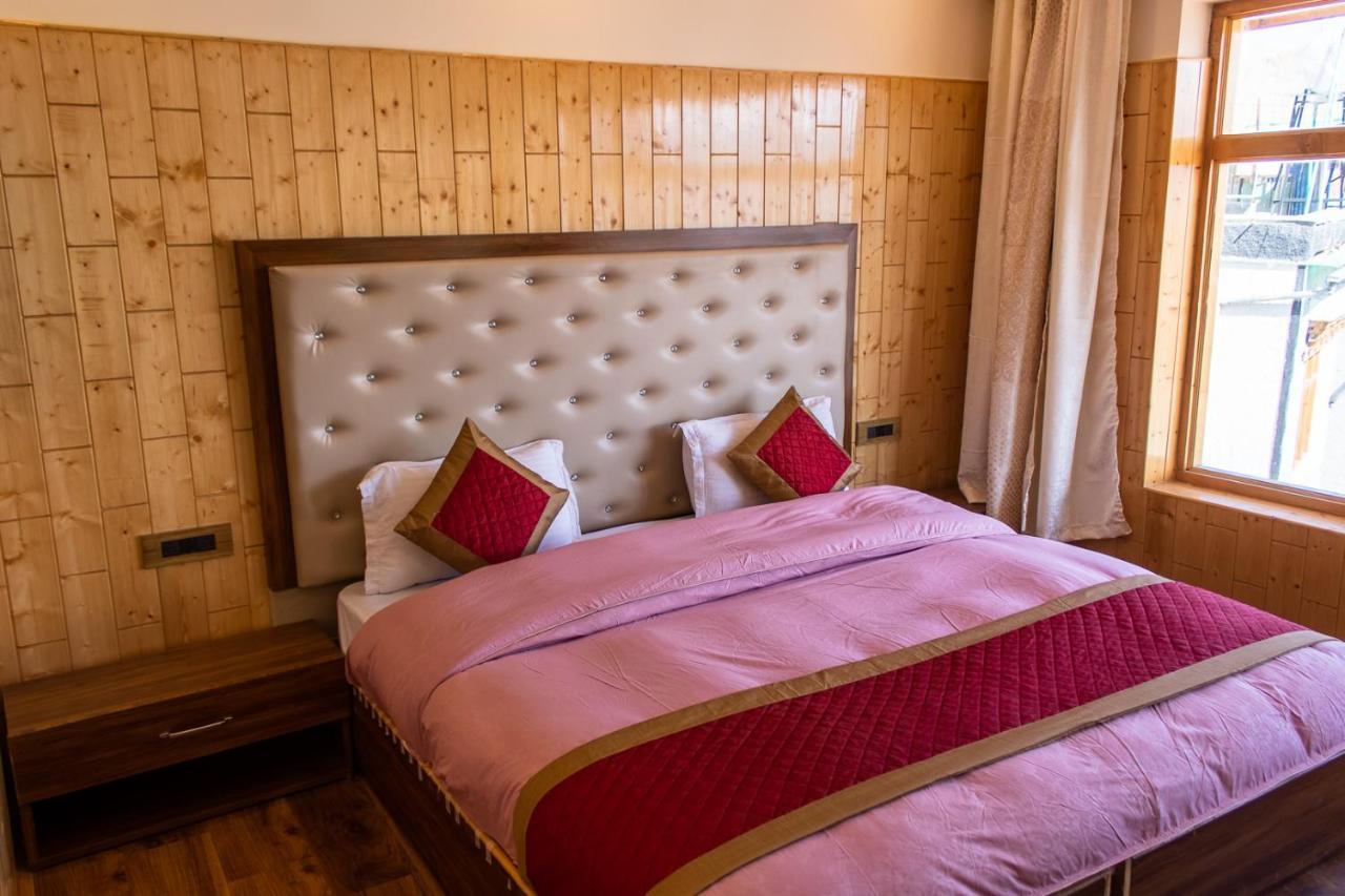 Laksdup Guest House Leh Exterior photo