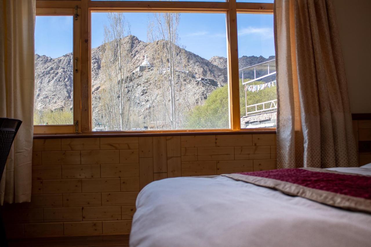 Laksdup Guest House Leh Exterior photo